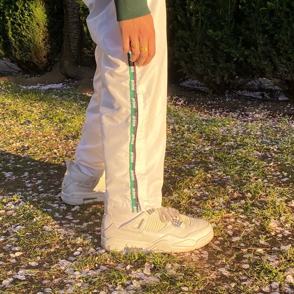 Meet your Posher, Vineet - Picture 1 of 2